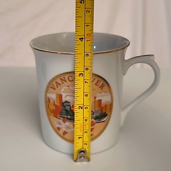 Vancouver Canada Coffee/Tea Mug - Picture 6 of 7